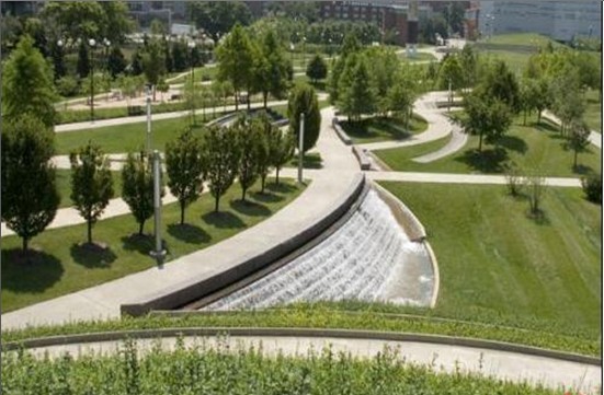 ѧUniversity of Cincinnati .jpg