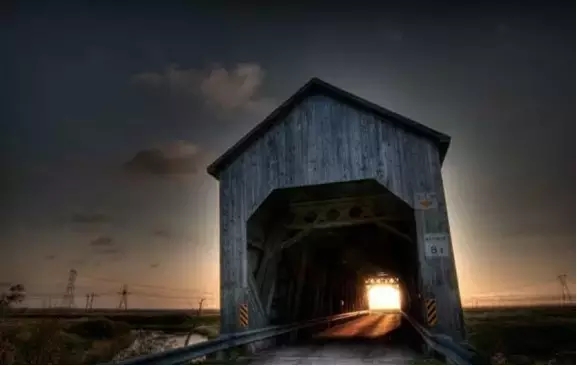ţHartland Covered Bridge.webp.jpg