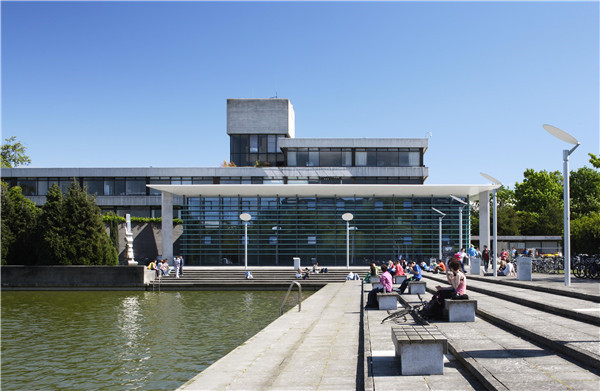 ʦ֮ǰȥUCDĵƬ (2).jpg