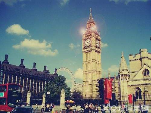 <a href=http://www.chinazhaolong.com/yingguo/ target=_blank class=infotextkey><a href=http://www.chinazhaolong.com/yingguo/ target=_blank class=infotextkey>Ӣѧ</a></a>113.jpg