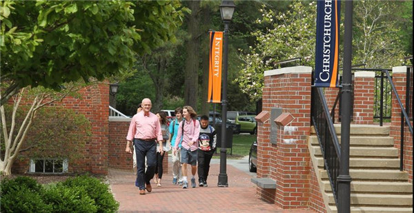 ѧУVA-Christchurch School.jpg