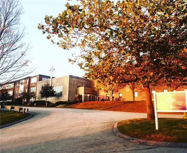 ʥ˵ѧSt. Peter-Marian-<a href=http://www.chinazhaolong.com/ target=_blank class=infotextkey>ѧ</a> (7).jpg