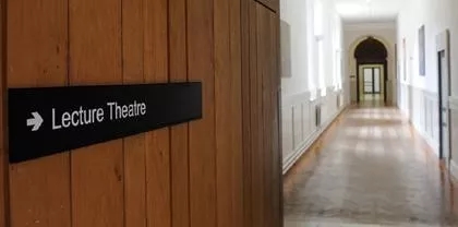 UCD Smurfitְҵչ.webp.jpg