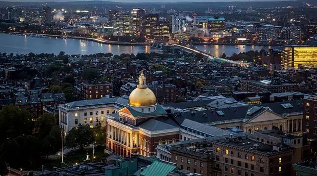 萨福克大学 (5).jpg