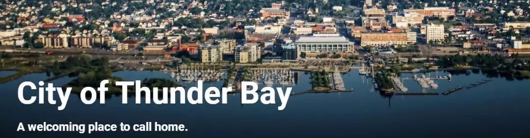 Thunder Bay桑德贝市坐落在世界上最大的淡水湖—苏必利尔湖北岸.webp.jpg