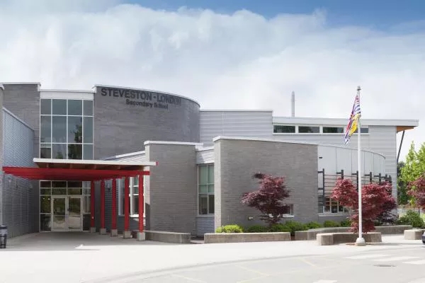 STEVESTON-LONDON SECONDARY SCHOOL.webp.jpg