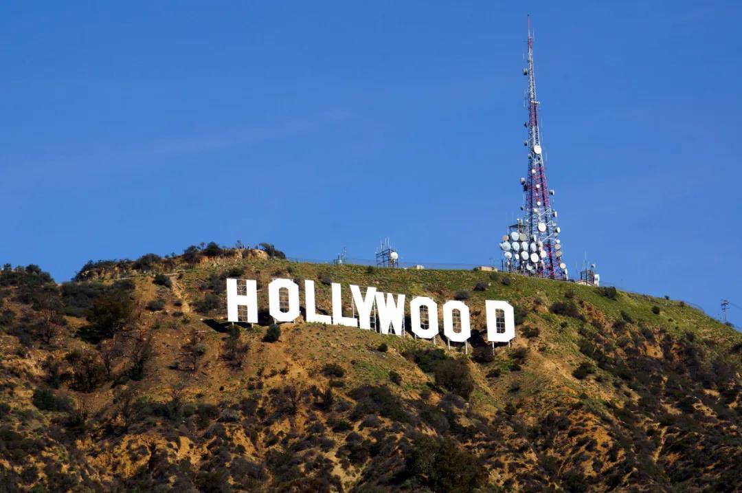 好莱坞象征之一的白色大字HOLLYWOOD.jpg