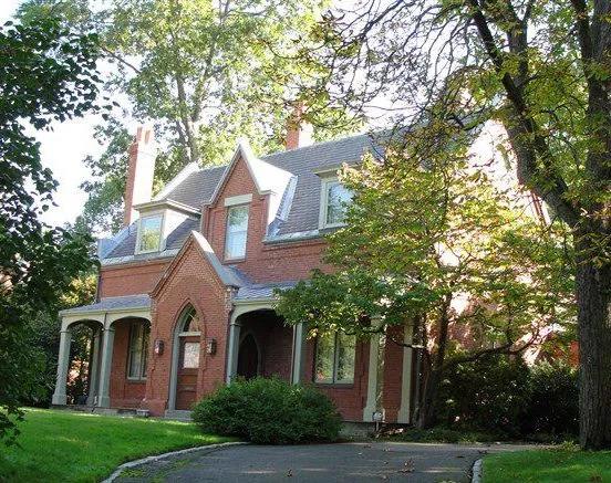 ʿٴѧBoston UniversityBU.jpg