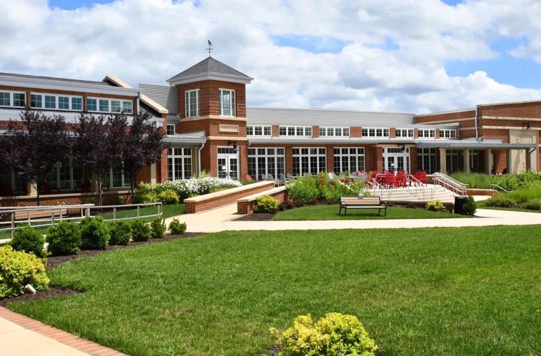 圣安德鲁斯圣公会学校 (1).jpg