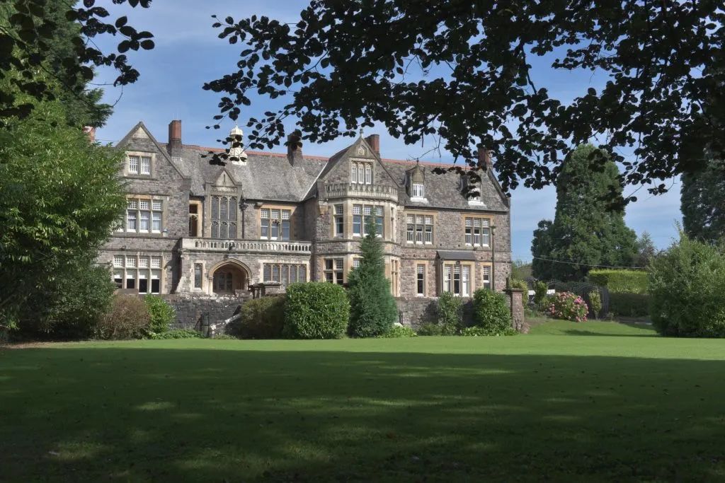 St John’s College, Cardiff.jpg