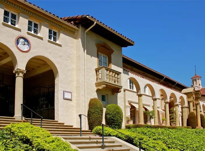 Marymount High School ظ (1).jpg