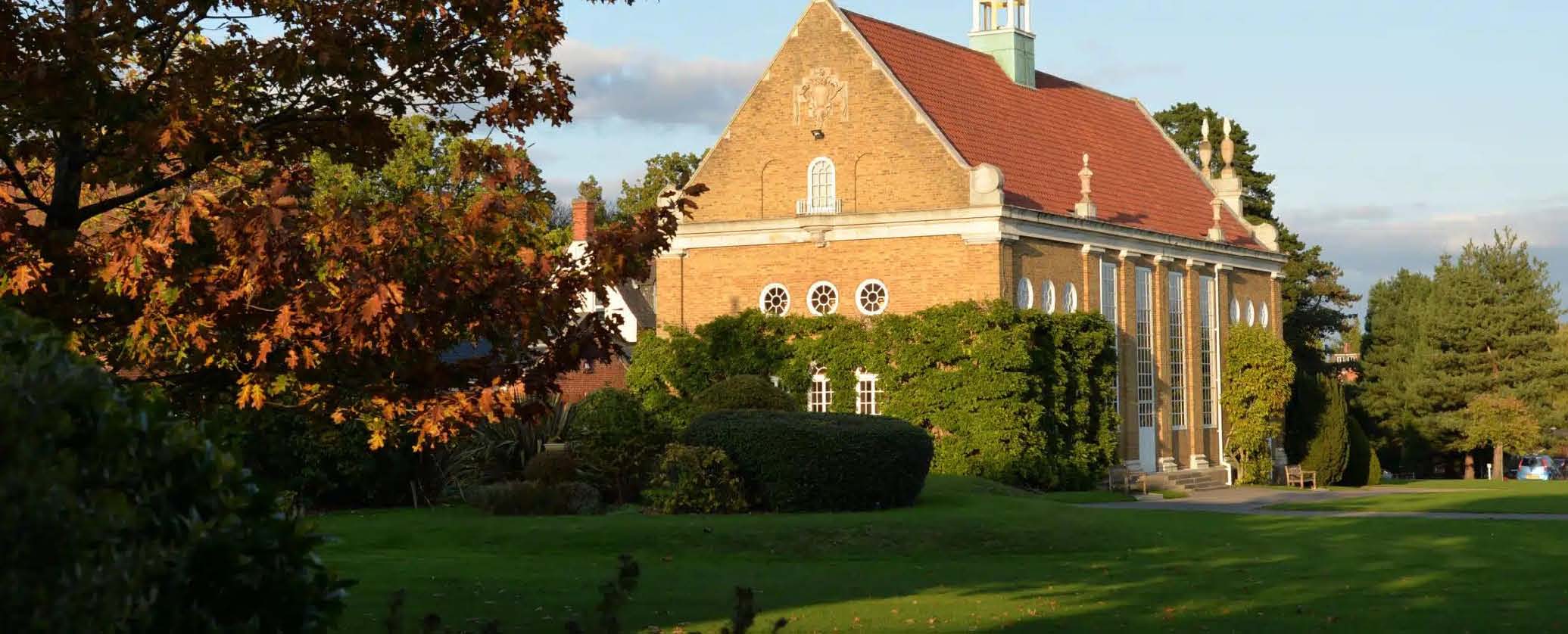 ѧУFarlington School (1).jpg